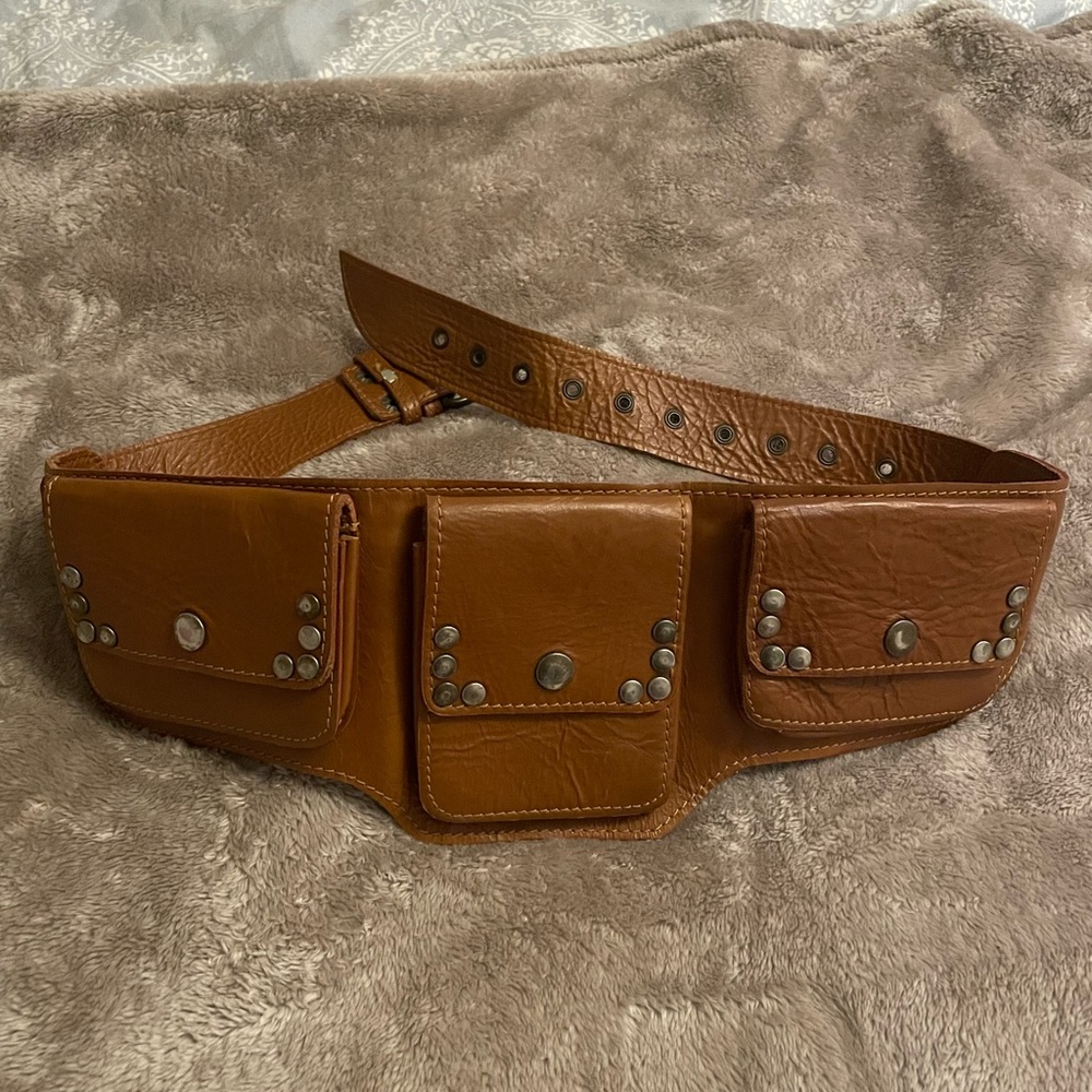 Leather waste pouch